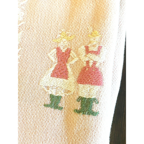 Vintage Bates Bedspread Pink Dutch Scandinavian Floral Design 84" x 90" - Picture 5 of 10